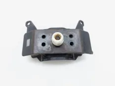 Опора АКПП Toyota Land Cruiser