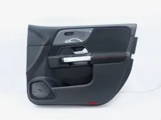 Обшивка двери Mercedes-Benz GLB-Class