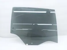 Стекло двери Volkswagen Golf R