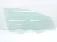 Стекло двери Volkswagen Golf R