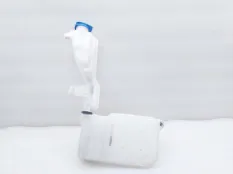 Бачок омывателя Volkswagen Golf R