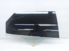 Стекло двери Kia K5