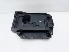 Площадка под аккумулятор Kia K5