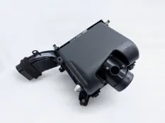 Корпус воздушного фильтра Mitsubishi Pajero Sport