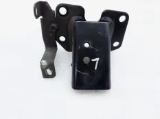 Кронштейн двигателя Mitsubishi Pajero Sport