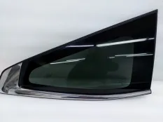 Стекло кузовное глухое Mitsubishi Pajero Sport
