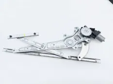 Стеклоподъемник Mitsubishi Pajero Sport