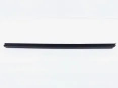 Уплотнитель стекла двери Mazda CX-5
