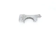 Кронштейн двигателя Toyota Camry