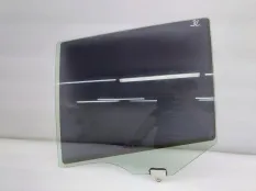 Стекло двери Mazda CX-5