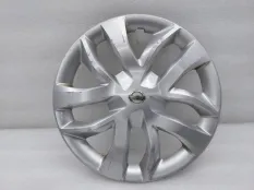 Колпак колеса Nissan Terrano