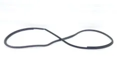 Уплотнитель проема двери Toyota Camry