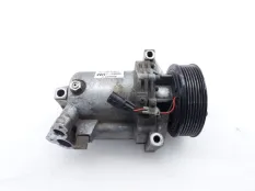 Компрессор кондиционера Nissan Terrano