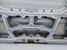 Дверь багажника Mercedes-Benz V-Class