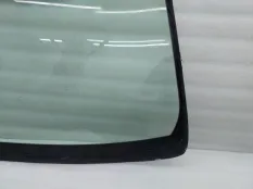 Стекло лобовое Toyota Camry