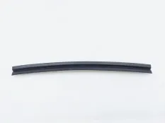 Уплотнитель двери Toyota Camry