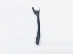 Кронштейн замка капота Toyota Camry