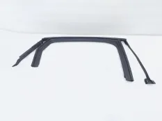 Уплотнитель стекла двери Renault Arkana