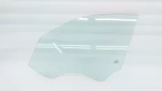 Стекло двери BMW X1