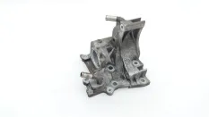 Корпус термостата Nissan X-Trail