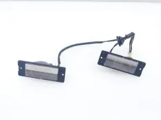 Плафон подсветки номера Mitsubishi Pajero