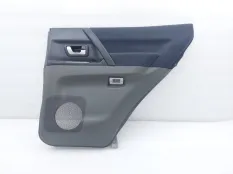 Обшивка двери Mitsubishi Pajero