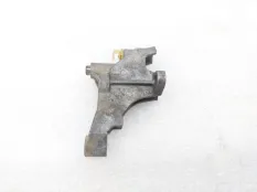 Кронштейн компрессора кондиционера Lexus LX450d