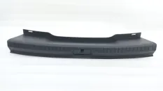 Кожух замка багажника Volkswagen Passat
