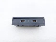 Адаптер USB Mercedes-Benz V-Class