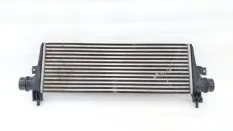 Интеркулер Toyota Fortuner