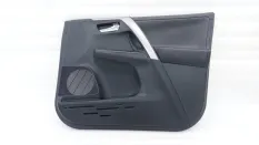 Обшивка двери Toyota RAV4