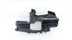 Воздуховод радиатора \ Дефлектор радиатора Toyota RAV4