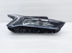 Фара Kia K5