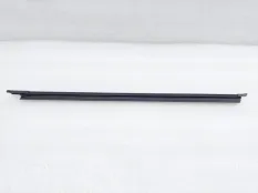 Уплотнитель стекла двери Kia K5