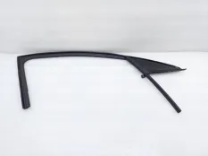 Уплотнитель стекла двери Kia K5
