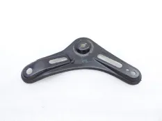 Кронштейн подрамника Kia K5