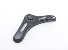 Кронштейн подрамника Kia K5