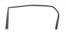 Уплотнитель стекла двери Hyundai Tucson