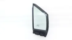 Форточка двери Toyota Corolla