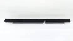 Уплотнитель стекла двери Toyota Corolla