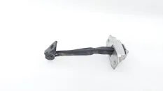 Ограничитель двери Nissan Qashqai