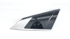 Стекло кузовное глухое Kia Sportage