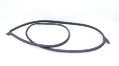 Уплотнитель двери Kia K5