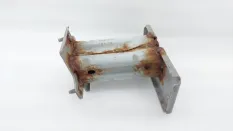 Кронштейн усилителя бампера Nissan X-Trail