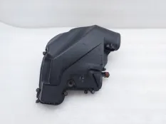 Корпус воздушного фильтра BMW X6