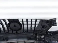 Бампер Mercedes-Benz Vito