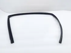 Уплотнитель стекла двери Mercedes-Benz Vito