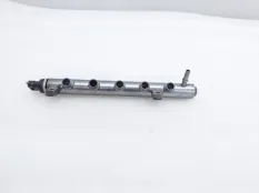 Топливная рампа Mercedes-Benz Vito