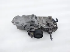 Кронштейн компрессора кондиционера BMW 3-Series