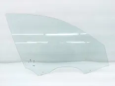 Стекло двери BMW 3-Series